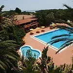 Cala Ginepro & Hotell