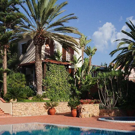 Cala Ginepro Resort&spa 4*