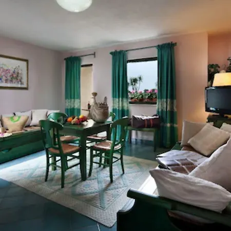 Hotel Cala Ginepro Resort&spa 4*