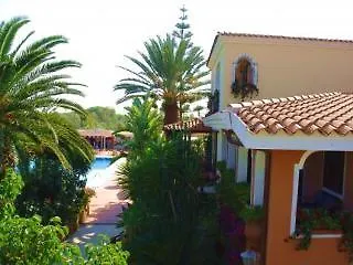 Szálloda Cala Ginepro & 4*