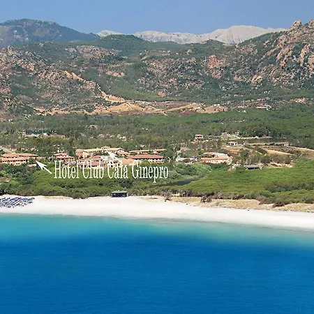 Cala Ginepro &