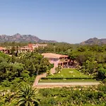 Cala Ginepro & Hotel