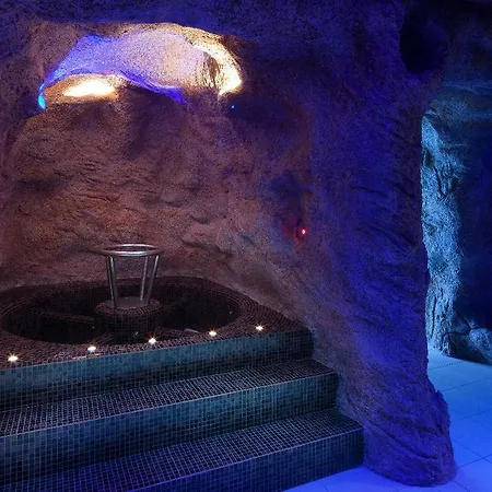 Cala Ginepro & 4*