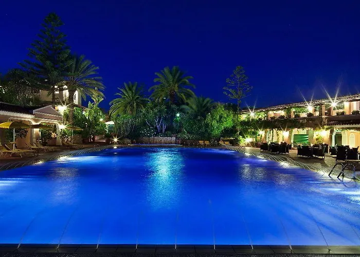 Cala Ginepro & Hotel Orosei